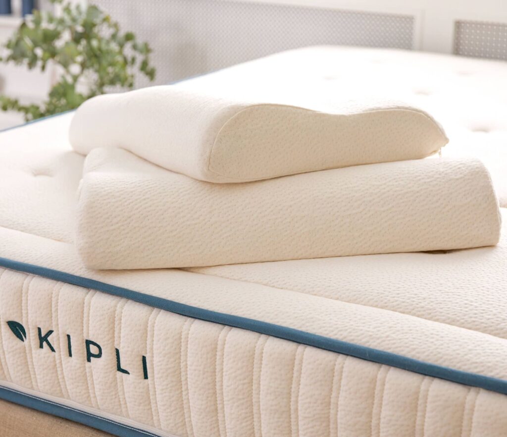 Oreiller ergonomique Kipli en situation sur un lit