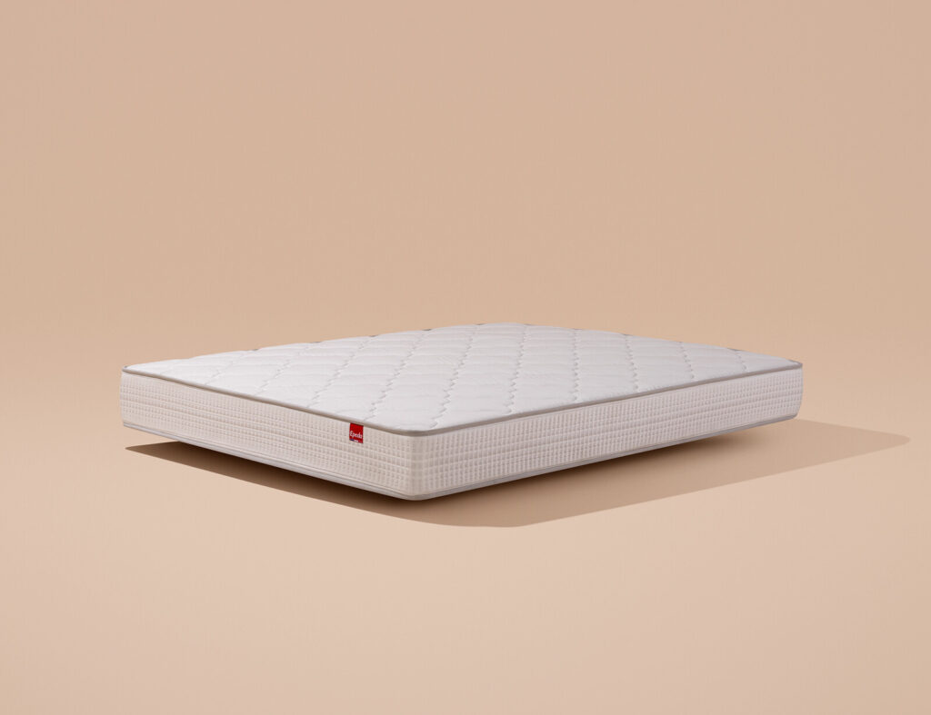 Matelas Épéda Céladon – photo produit en studio