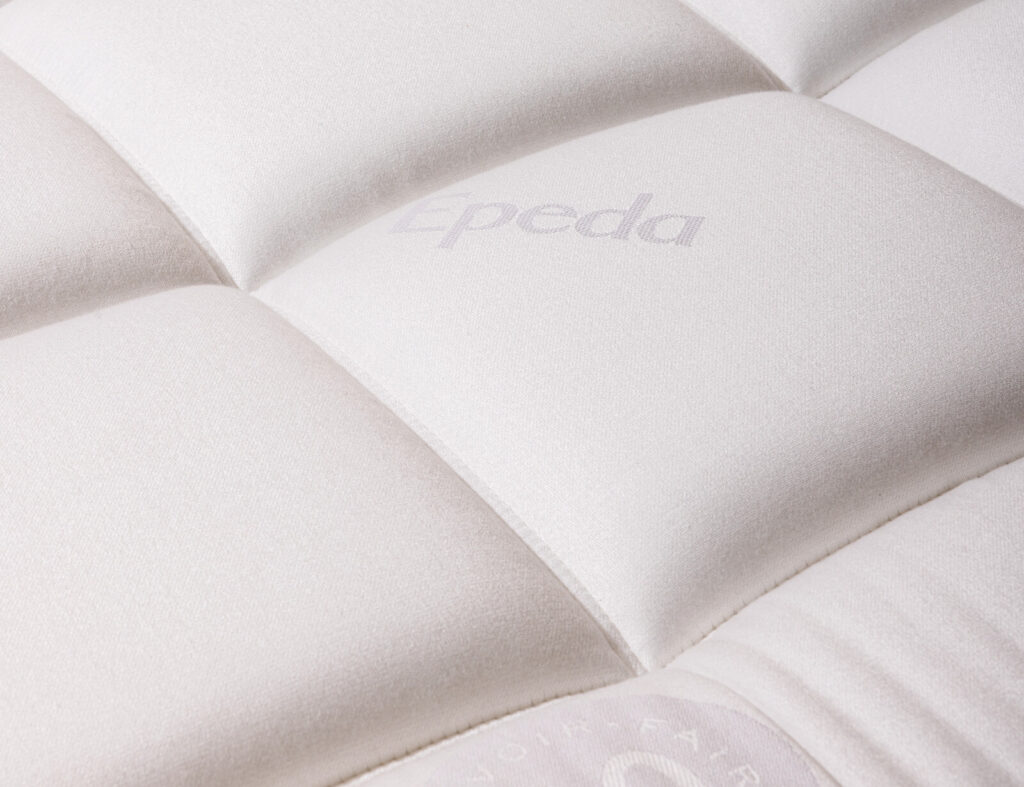 Matelas Épéda Iconique – gros plan du matelassage