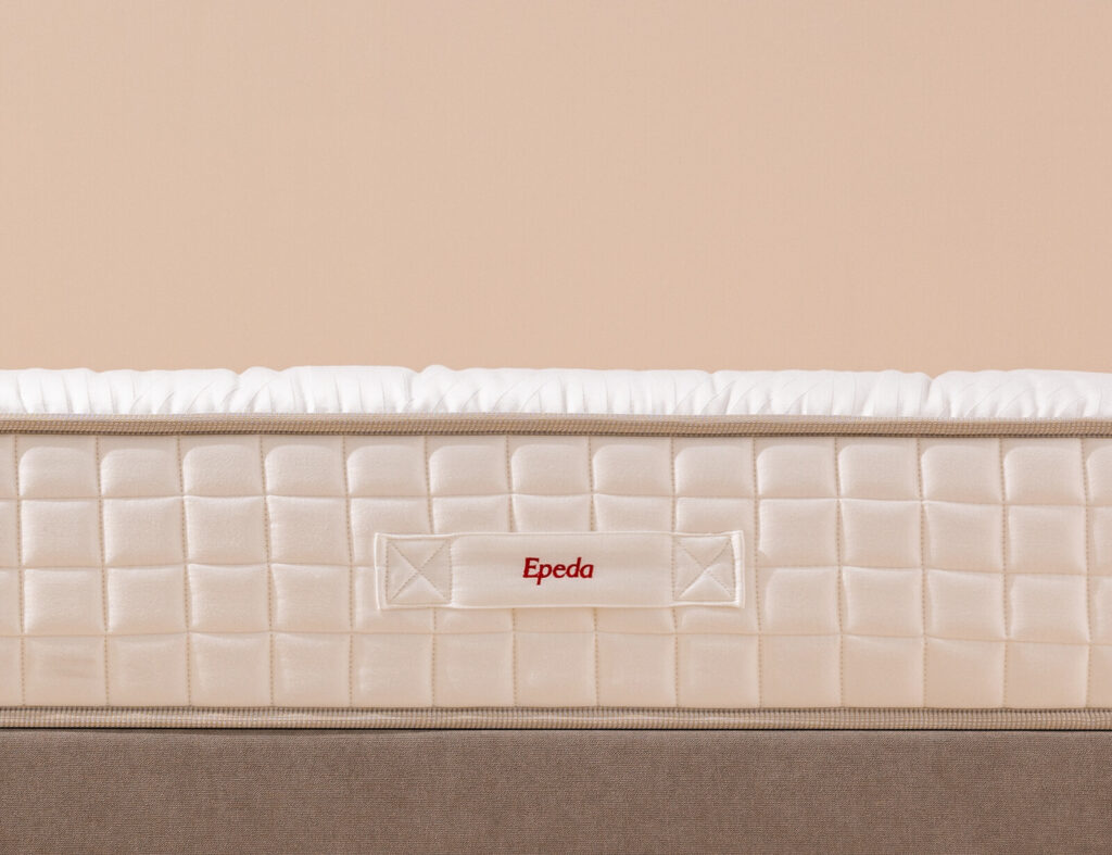 Matelas Épéda Orfèvre – plate-bande latérale avec poignée