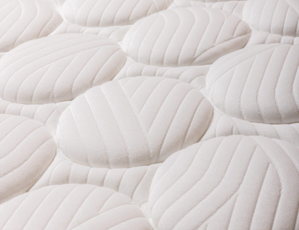 Matelas Épéda Poésie – gros plan du matelassage