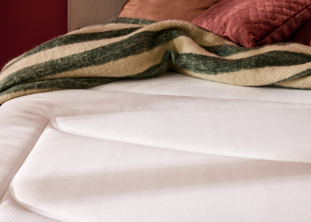 Mérinos Beauty Bed, gros plan sur le matelassage de la face de couchage