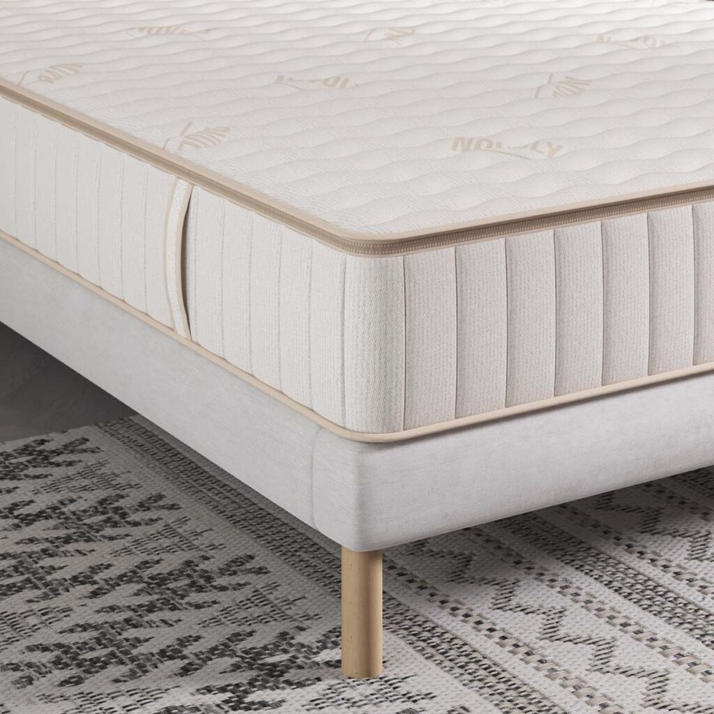 Matelas Novoly Novobest, vue d'angle de la housse matelassée