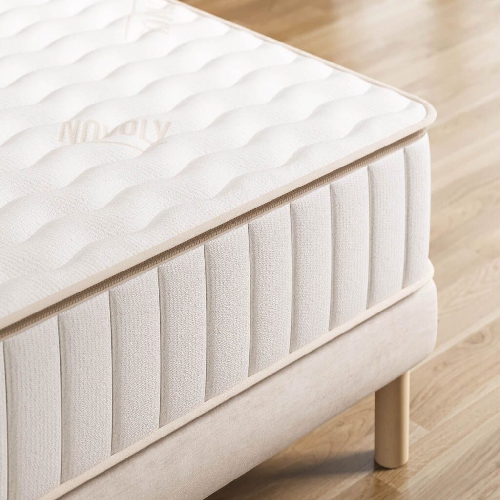 Matelas Novoly Novonatura, gros plan sur le plateau et le bord