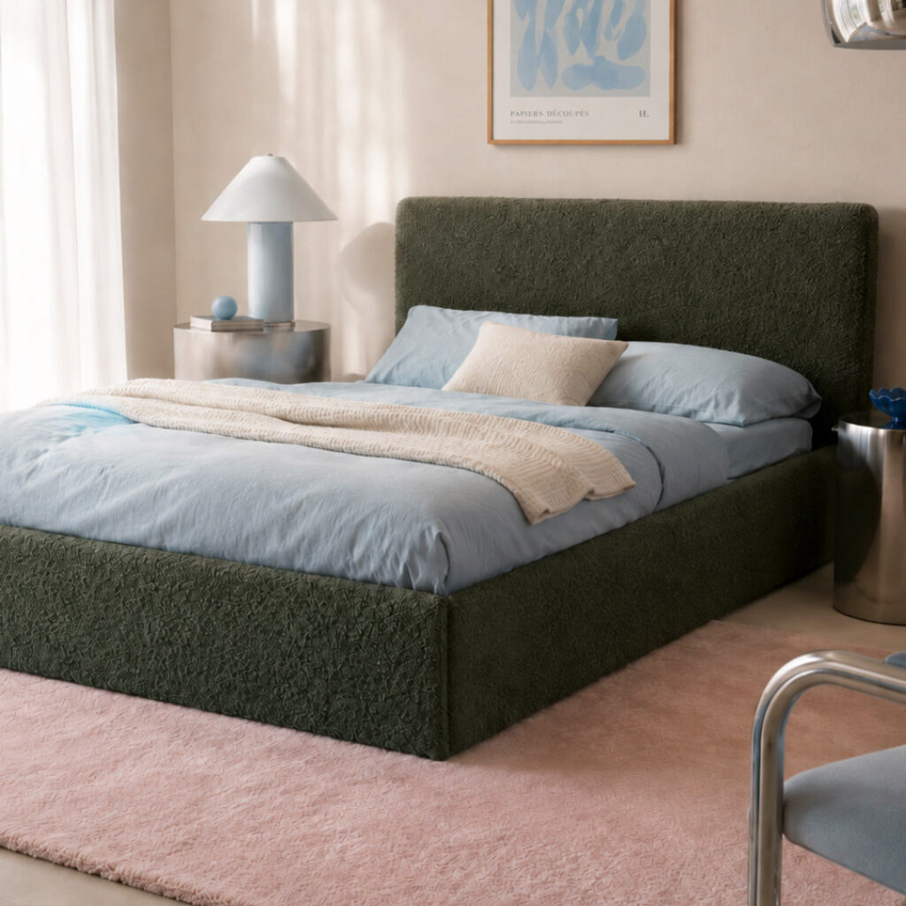 Morphea Lit Coffre Classic vert avec tête de lit droite et literie bleue