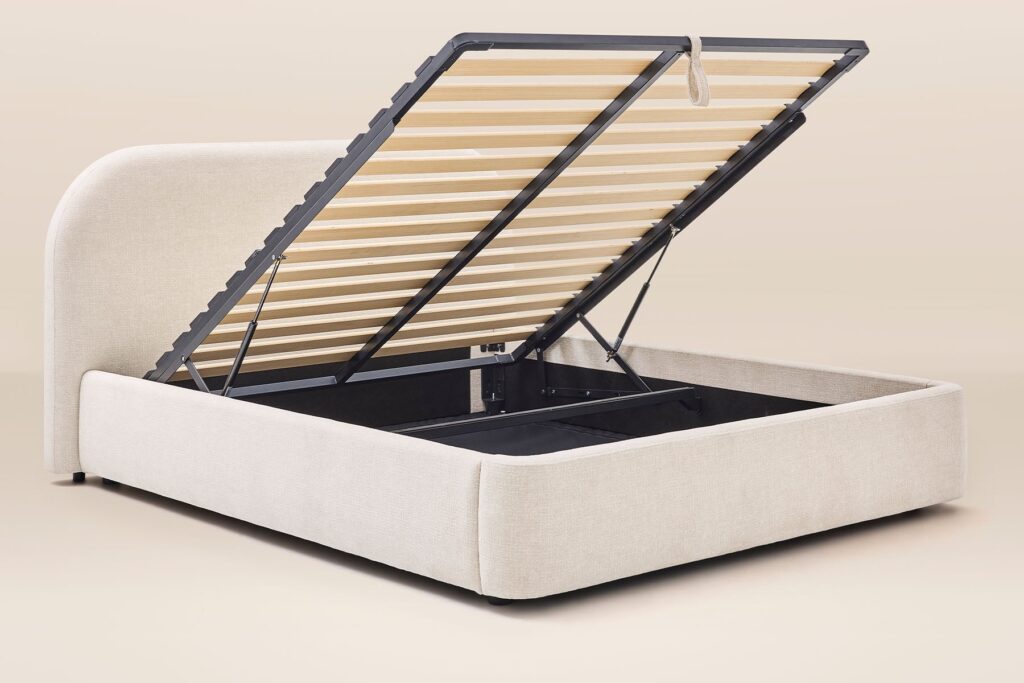 Mello Lit Coffre avec sommier relevé et espace de rangement ouvert