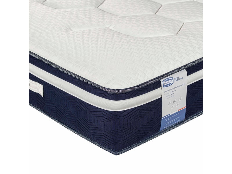 Angle et étiquette du matelas Simmons Nuit Fraîche